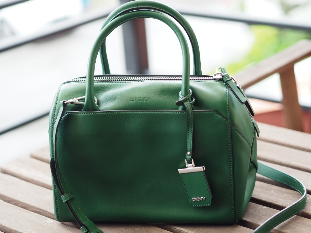 Share 144+ dkny green purse