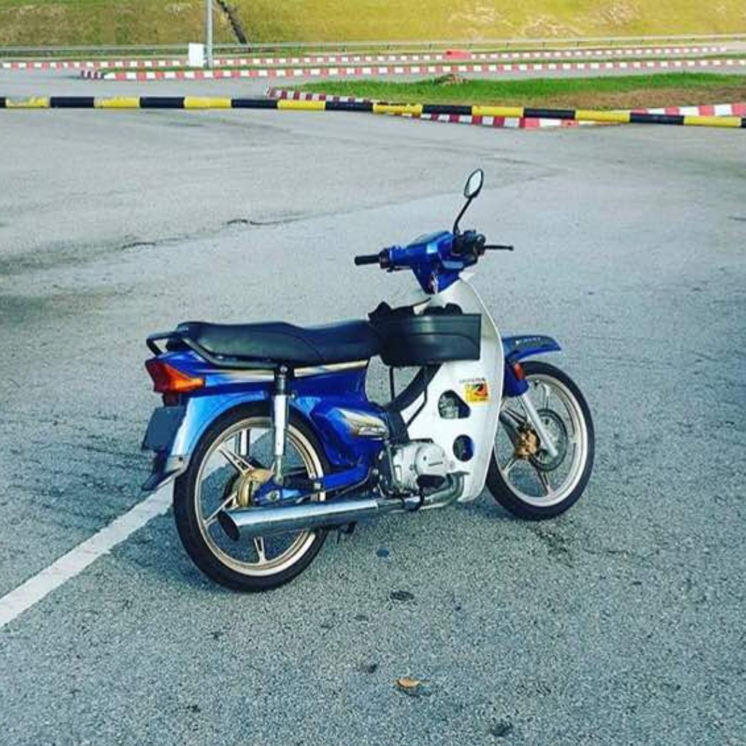 Ex5 Dream 2012 Motorbikes On Carousell