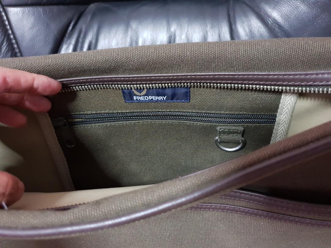 Fred perry hotsell bag green