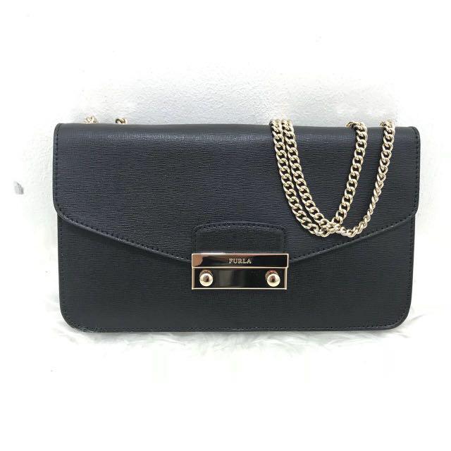 Furla julia hotsell long