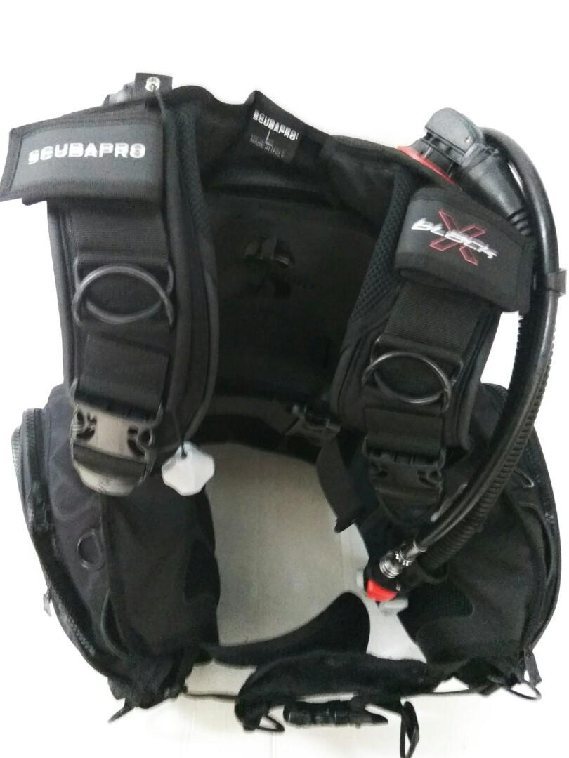 Scubapro x black bcd, Sports Equipment, Sports & Games, Water Sports on