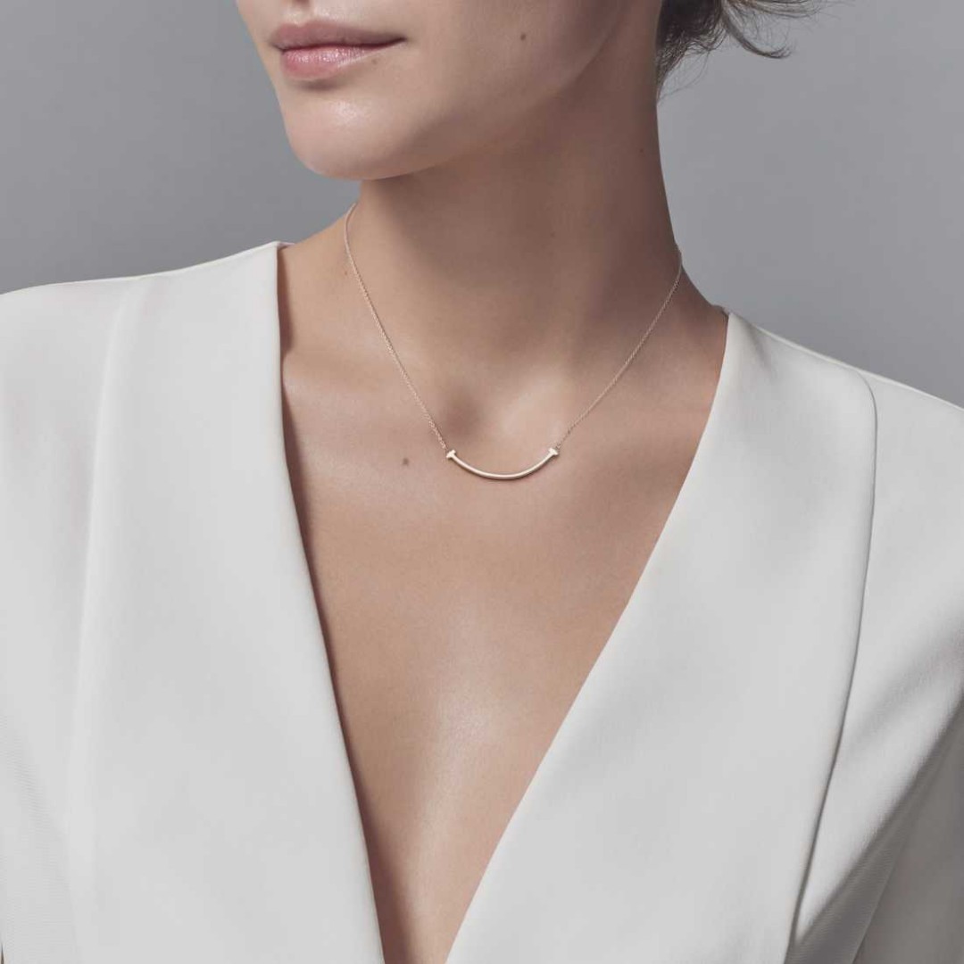 Tiffany smile hotsell necklace price