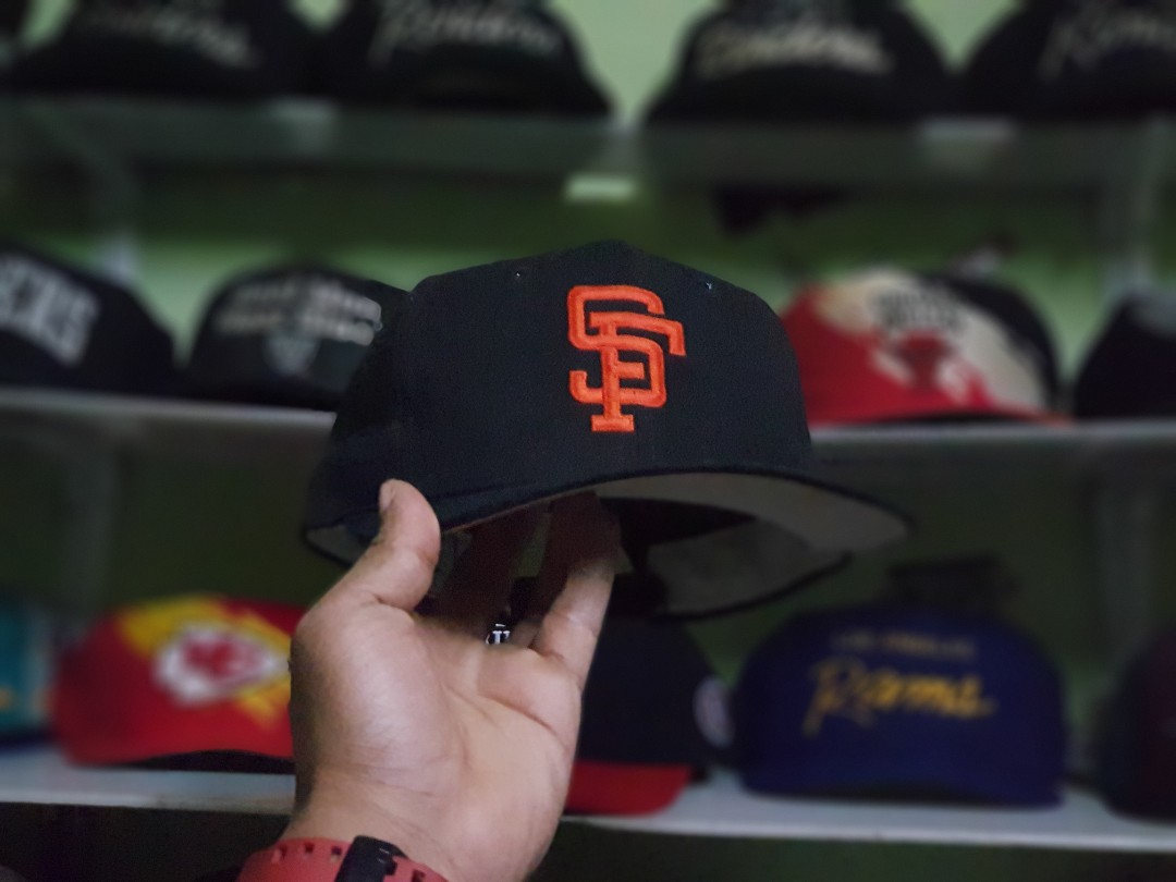 Vintage snapback from ss team san francisco giants, Men's Fashion, Watches  & Accessories, Cap & Hats on Carousell