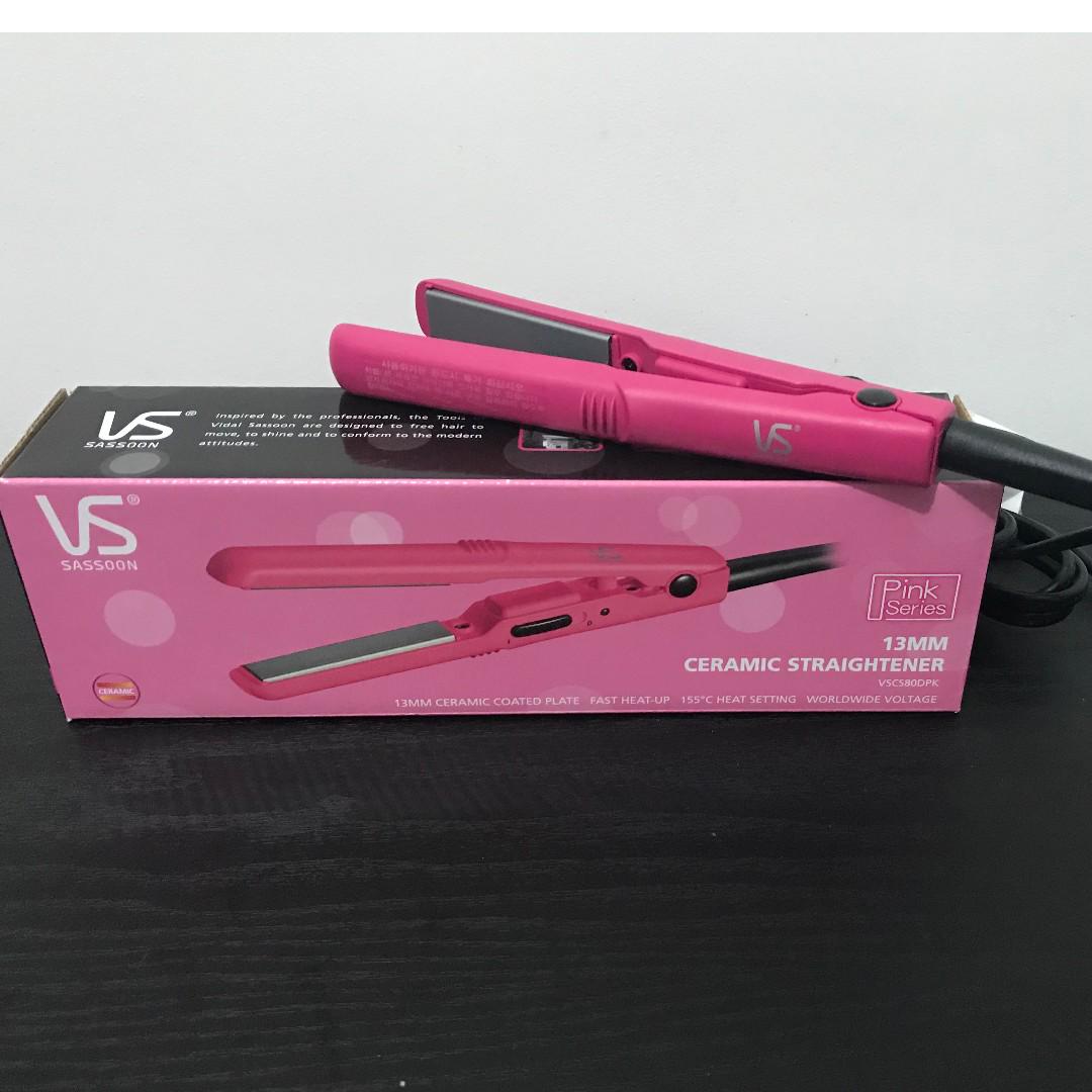 Vs Sassoon 13mm Ceramic Straightener Health Beauty Hair Care On Carousell