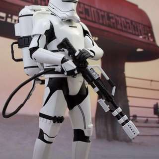First Order Flametrooper Sixth Scale Figure by Hot Toys