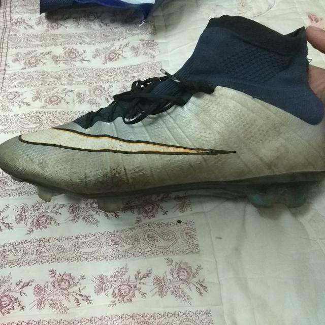 Kasut discount bola cr