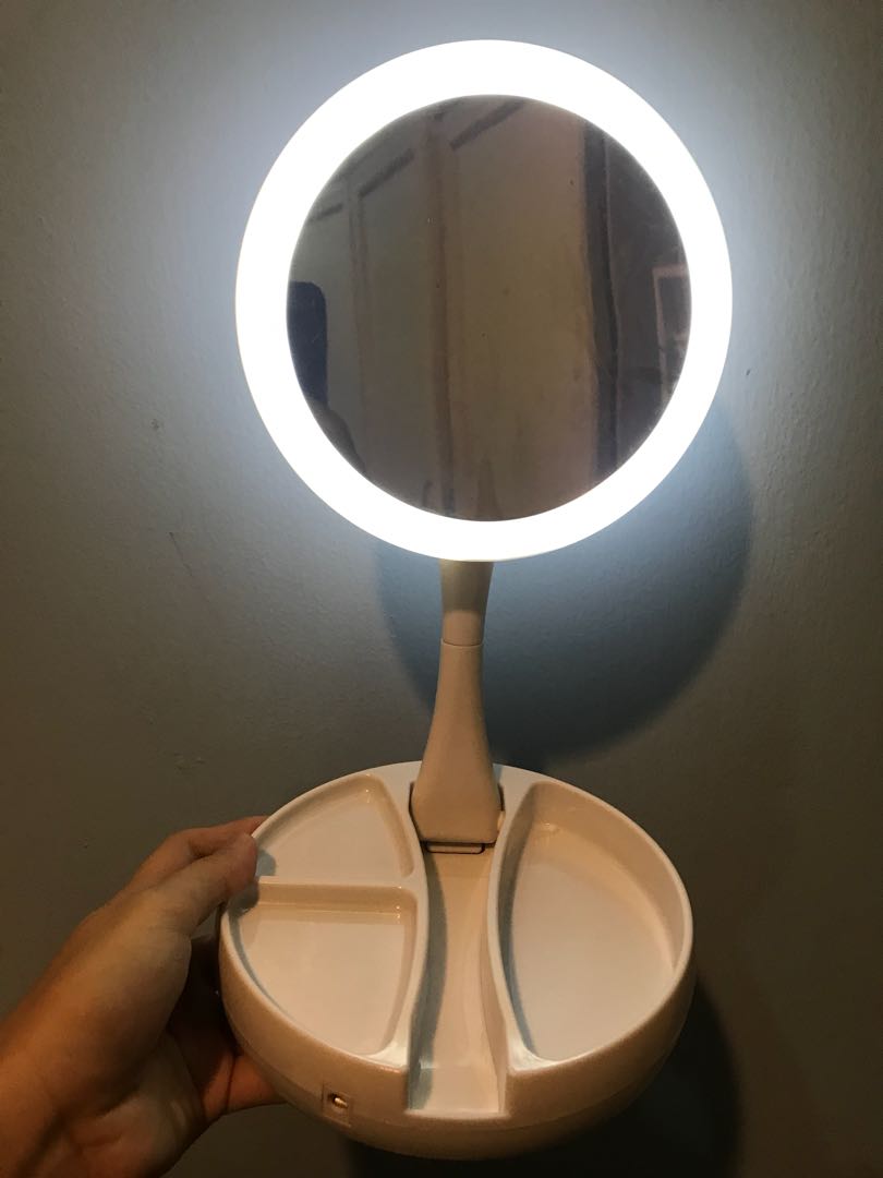 ring light mirror