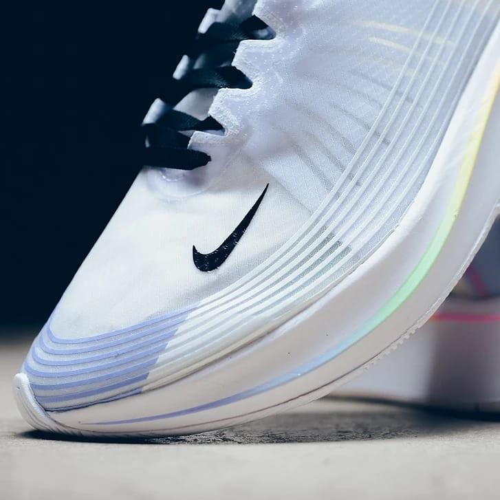 Nike be true deals zoom fly