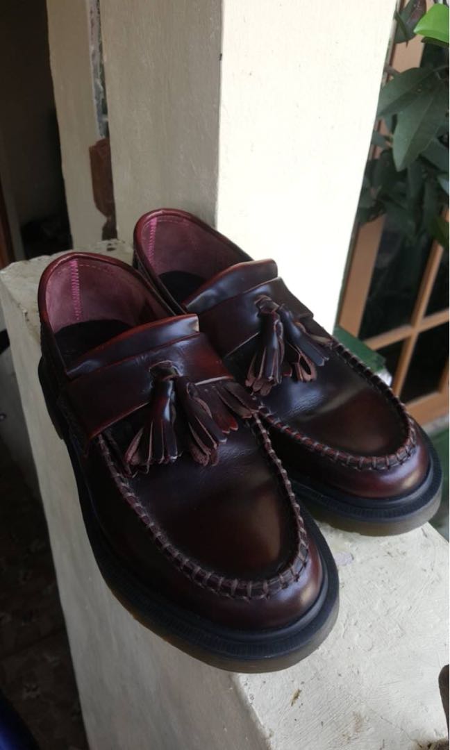 dr martens adrian