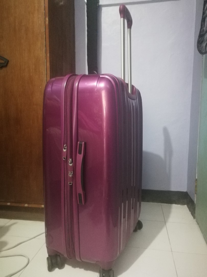 samsonite 32 spinner hard case