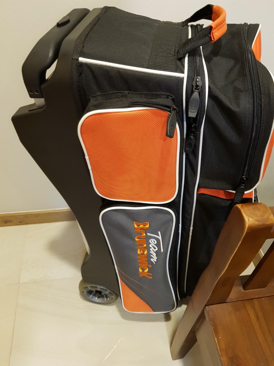 Team Brunswick 3 Ball Deluxe Bowling Bag, Sports Equipment, Sports