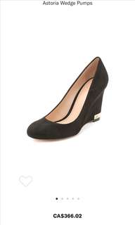 Tory Burch Astoria Suede Pumps