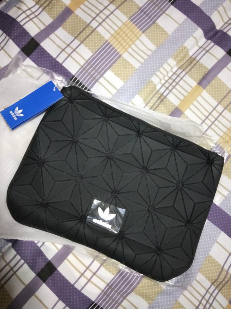 Adidas x issey miyake clutch outlet
