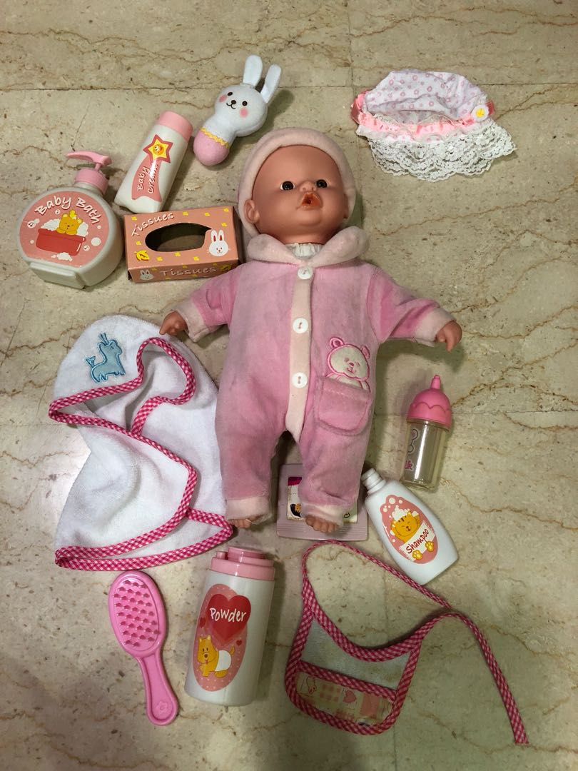 baby doll that makes crying sound
