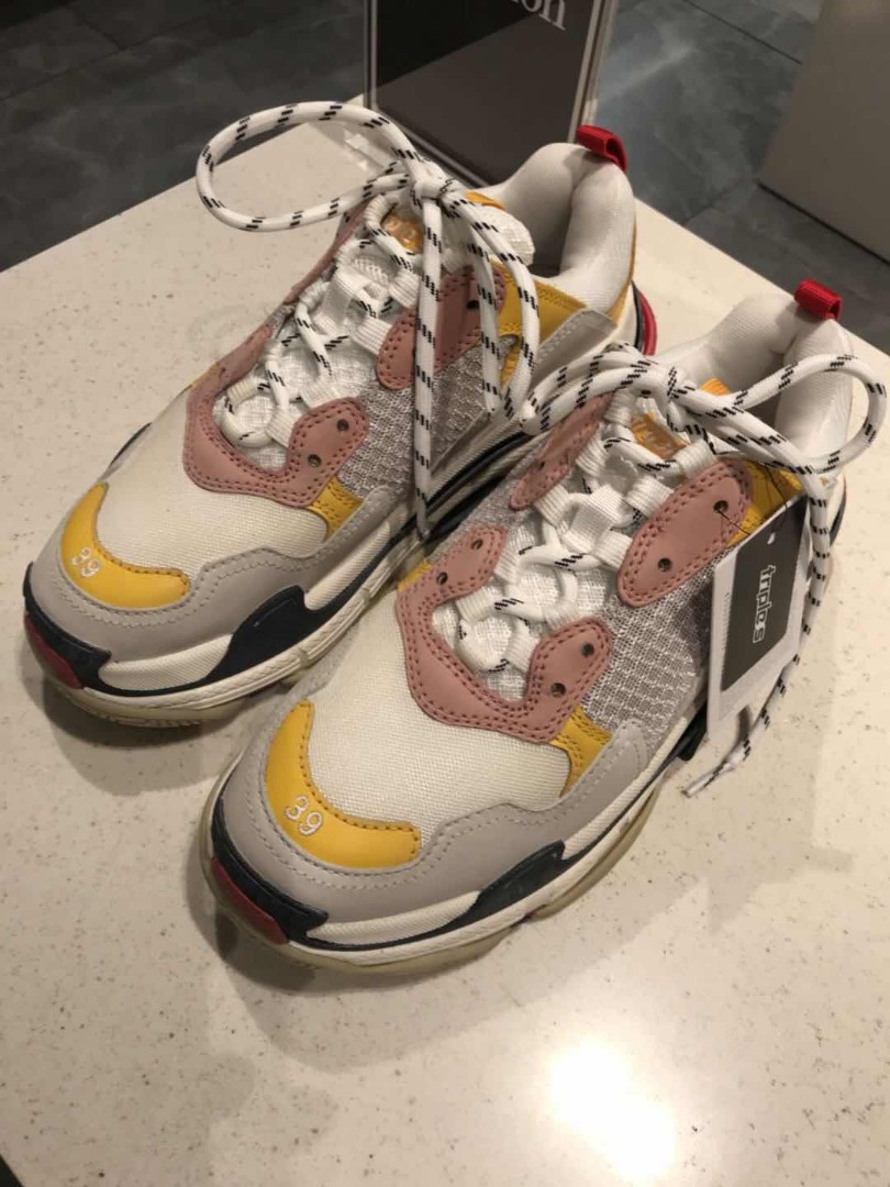 balenciaga triple s pink and blue
