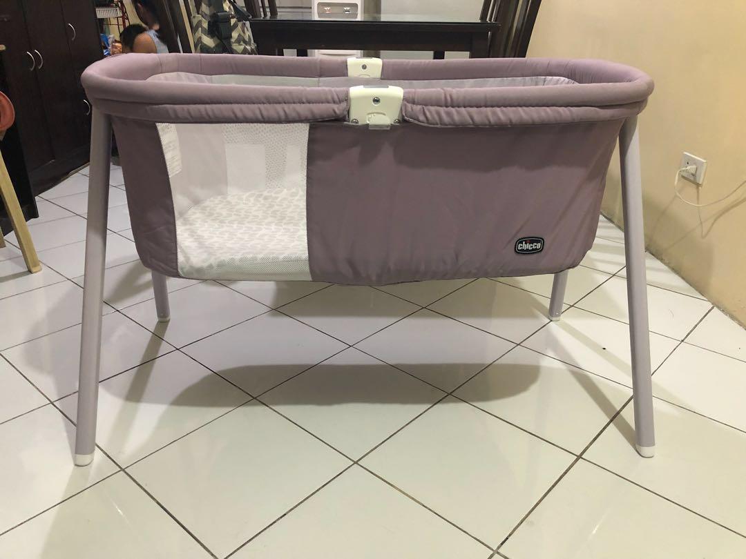 chicco lullago portable bassinet