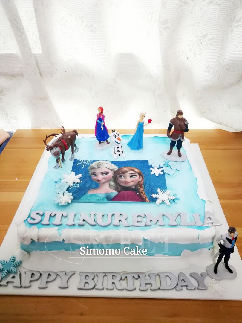 Frozen Cake Elsa Cake Anna Cake Food Drinks Baked Goods On
