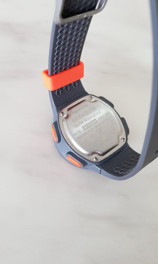 Geonaute watch outlet 5atm price