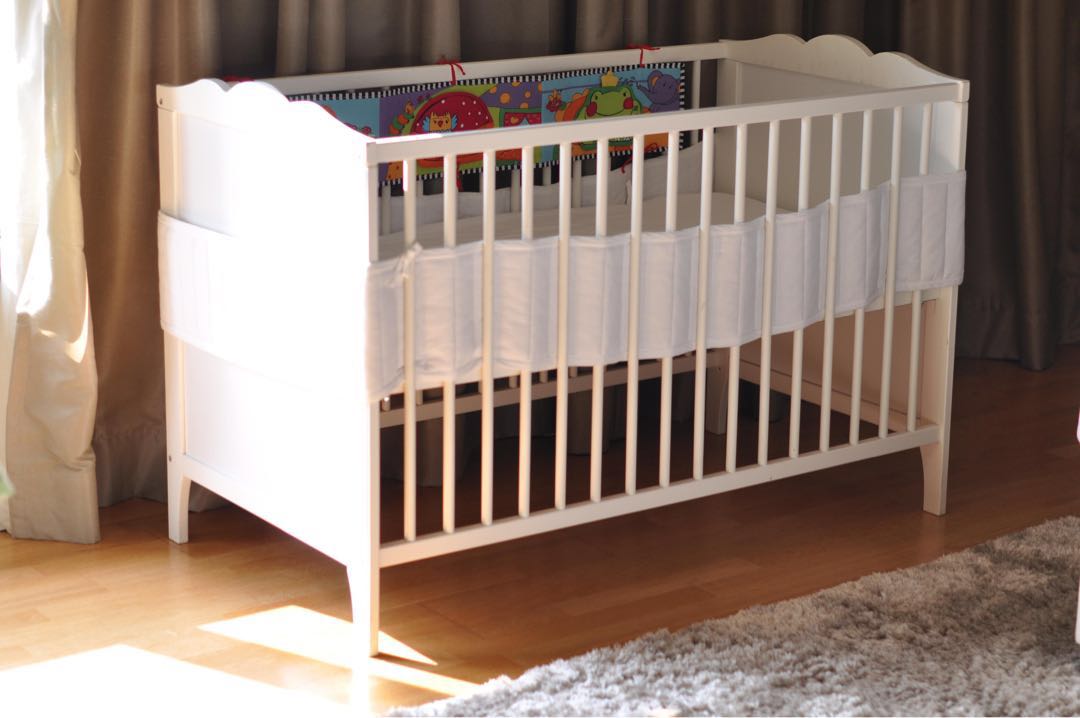 Ikea baby sale cot hensvik