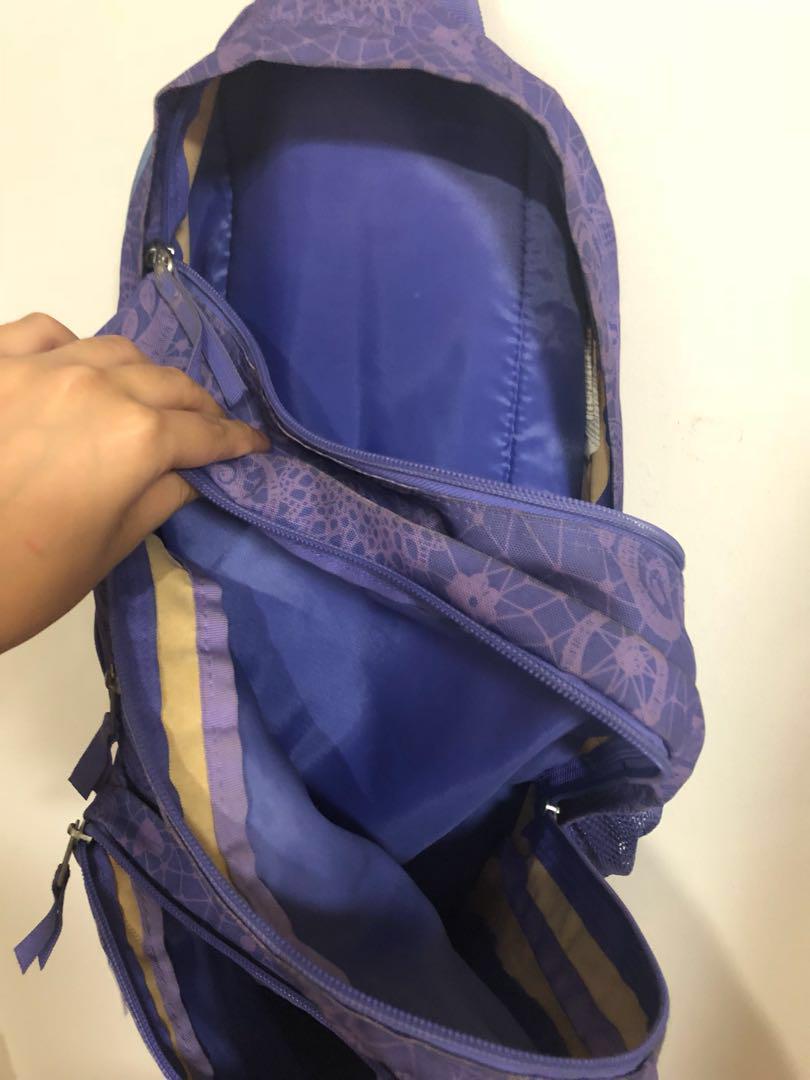 Jansport extra large backpack ORIGINAL, Women's Fashion, Bags & Wallets, Backpacks on Carousell