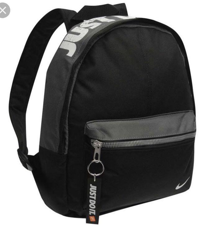 small nike backpack