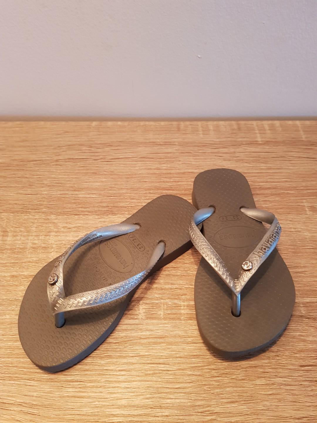 stud havaianas
