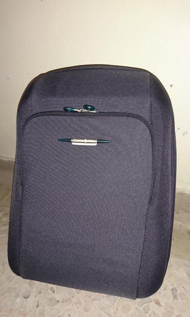 Samsonite Backpack (Category: Backpacks) located in Singapore. Submitted by bamboo007 (Listing ID 175822331, Image 1). Description: Good condition Samsonite Backpack for sale..