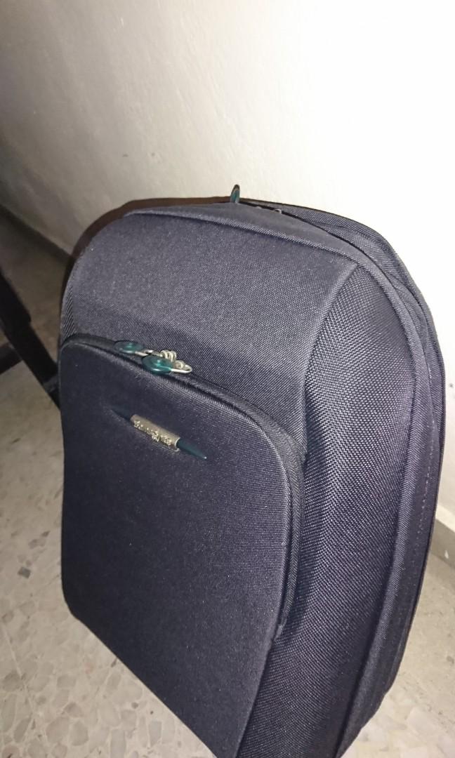 Samsonite Backpack (Category: Backpacks) located in Singapore. Submitted by bamboo007 (Listing ID 175822331, Image 2). Description: Good condition Samsonite Backpack for sale..