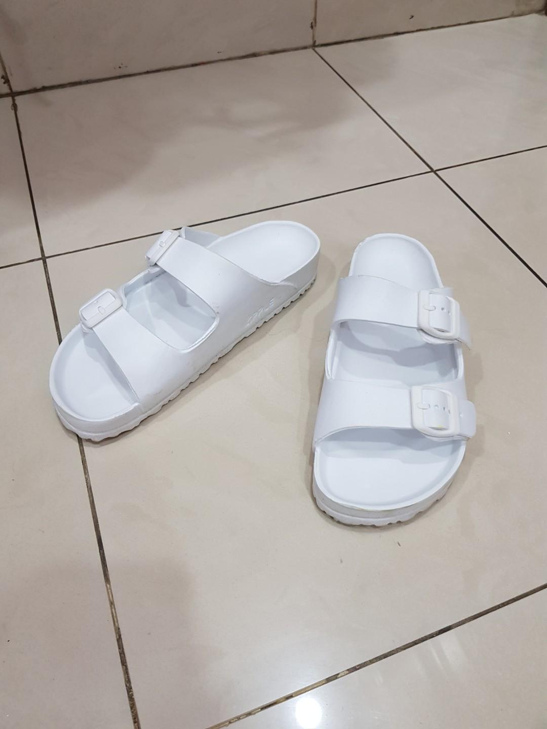 sandal miniso birkenstock