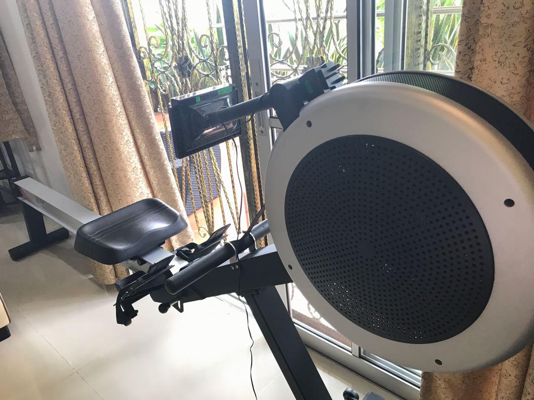 Bodymax infiniti r100 super rowing sales machine