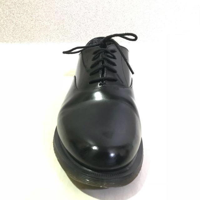 dr martens henley oxford shoes