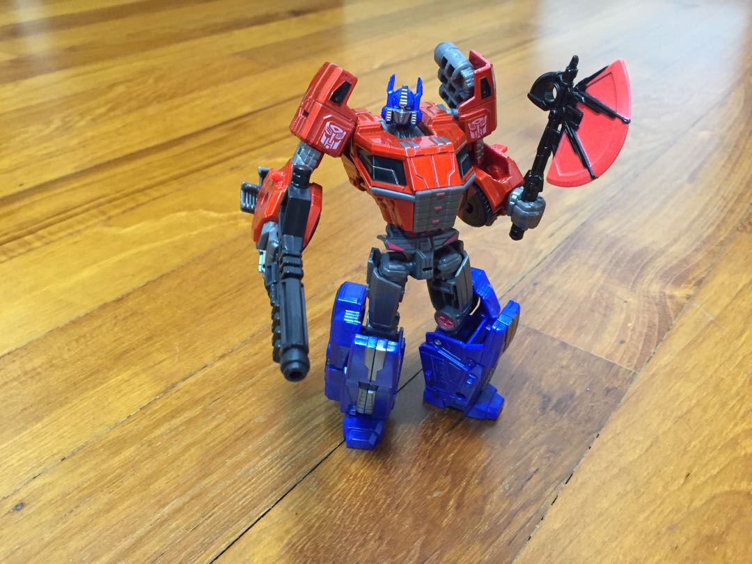 Fall of Cybertron optimus prime, Hobbies & Toys, Toys & Games on Carousell