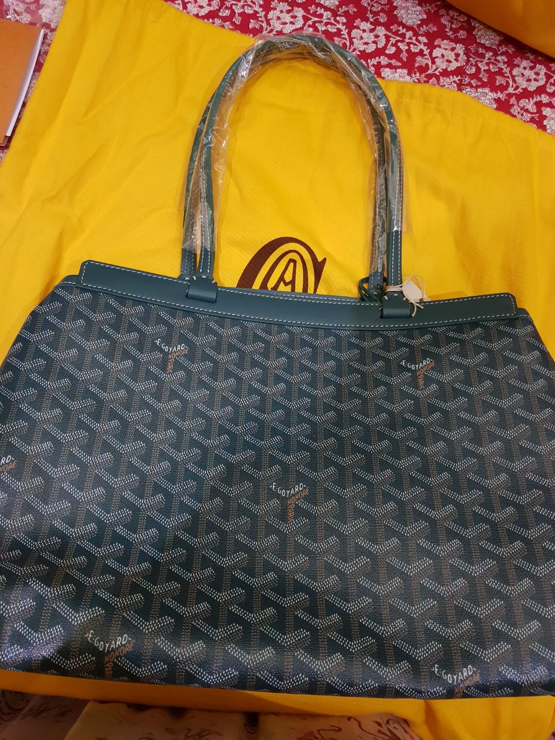 Goyard bellechasse store pm vs gm