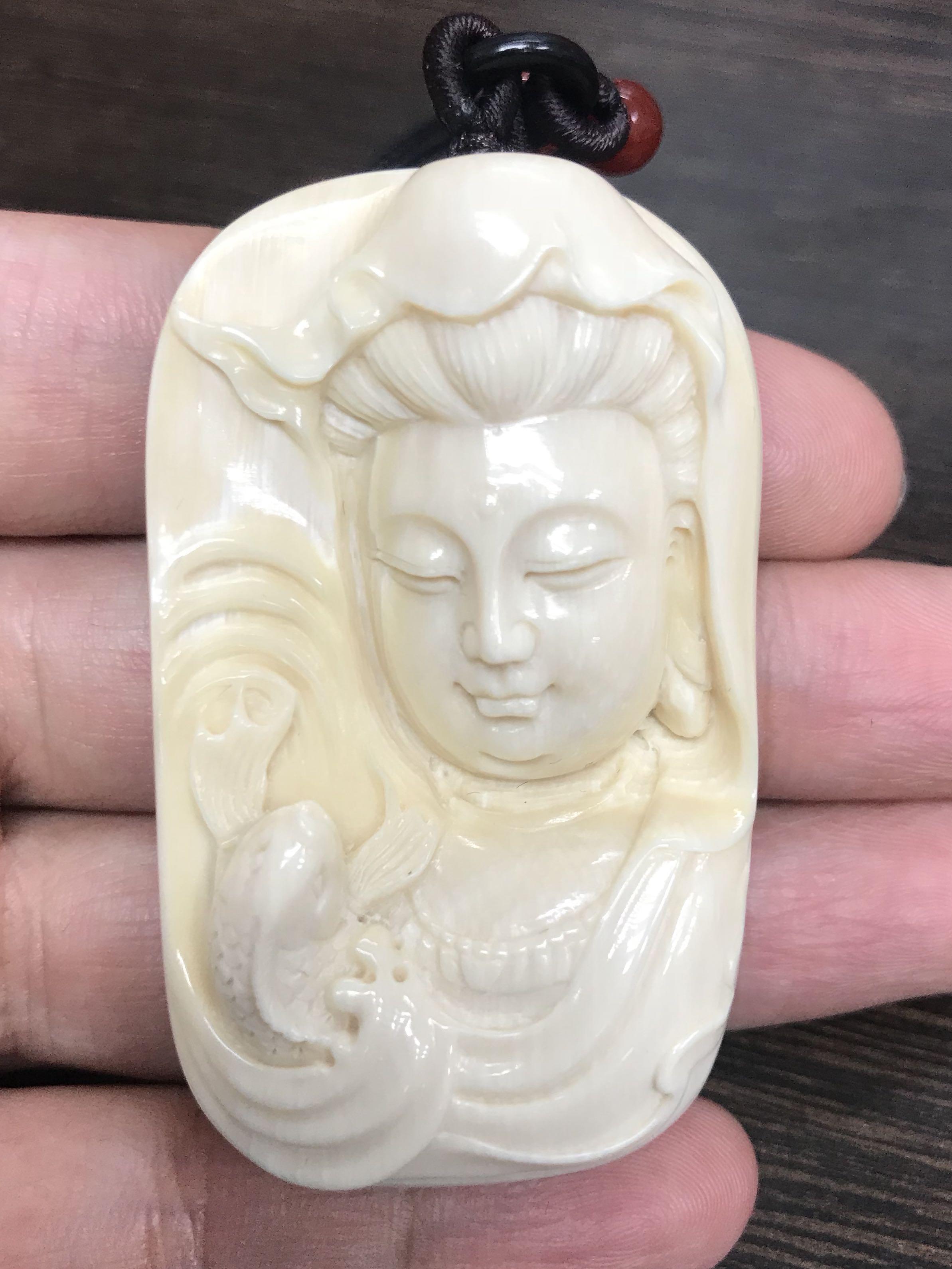 Mammoth Ivory Guan Yin Pendant, Hobbies & Toys, Memorabilia