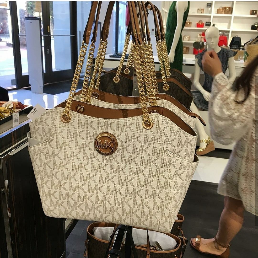 michael kors jet set travel lg chain
