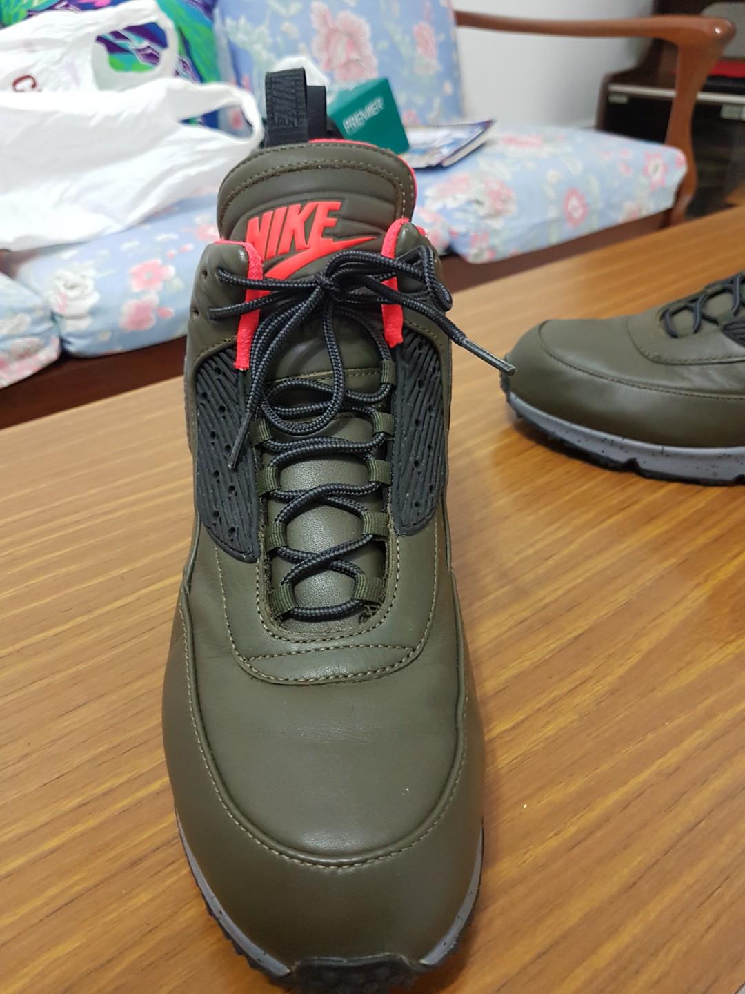 steel toe cap nike air max