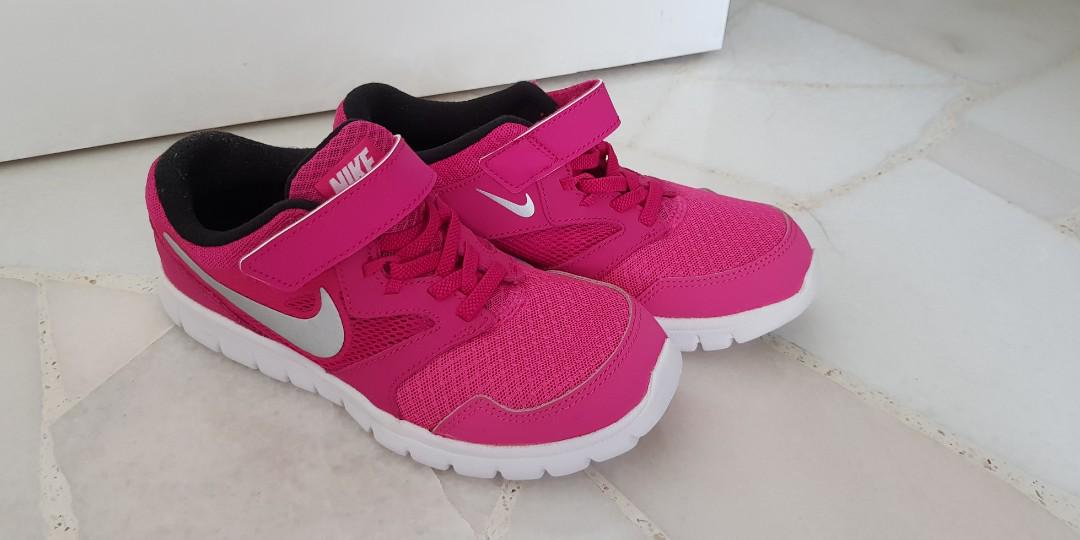 Pink nike velcro shoes clearance
