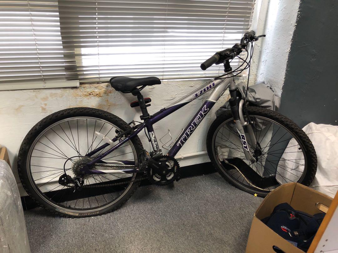 trek 3700 bicycle