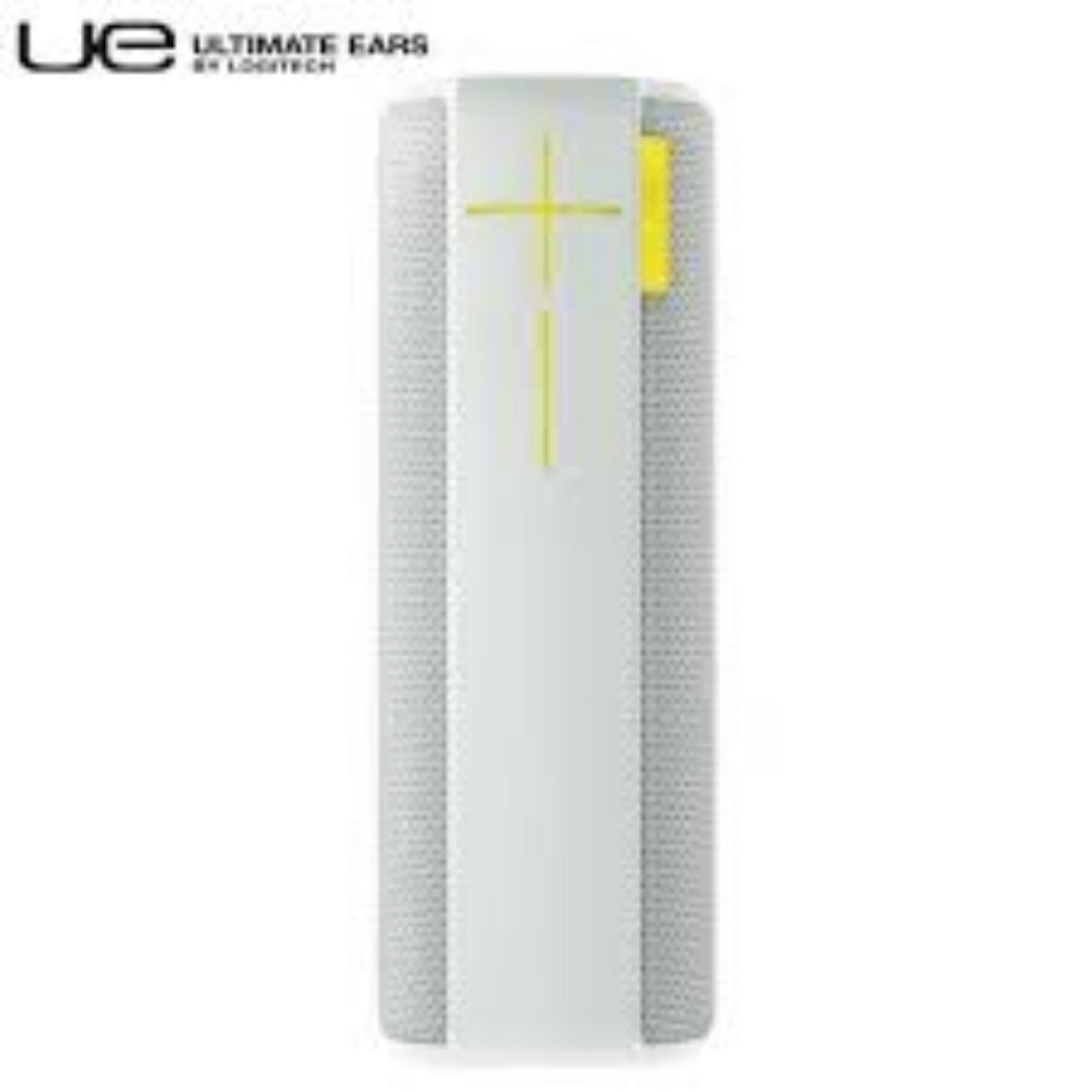 Ue top boom white