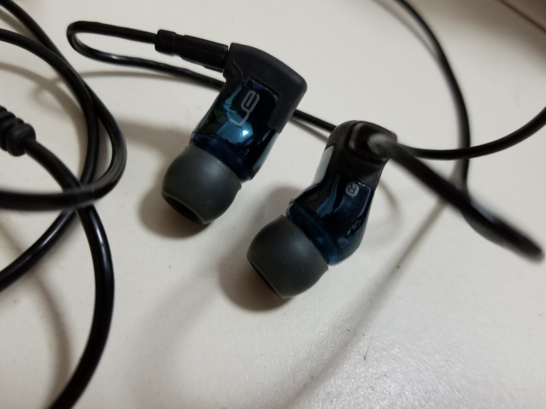ultimate ears 600