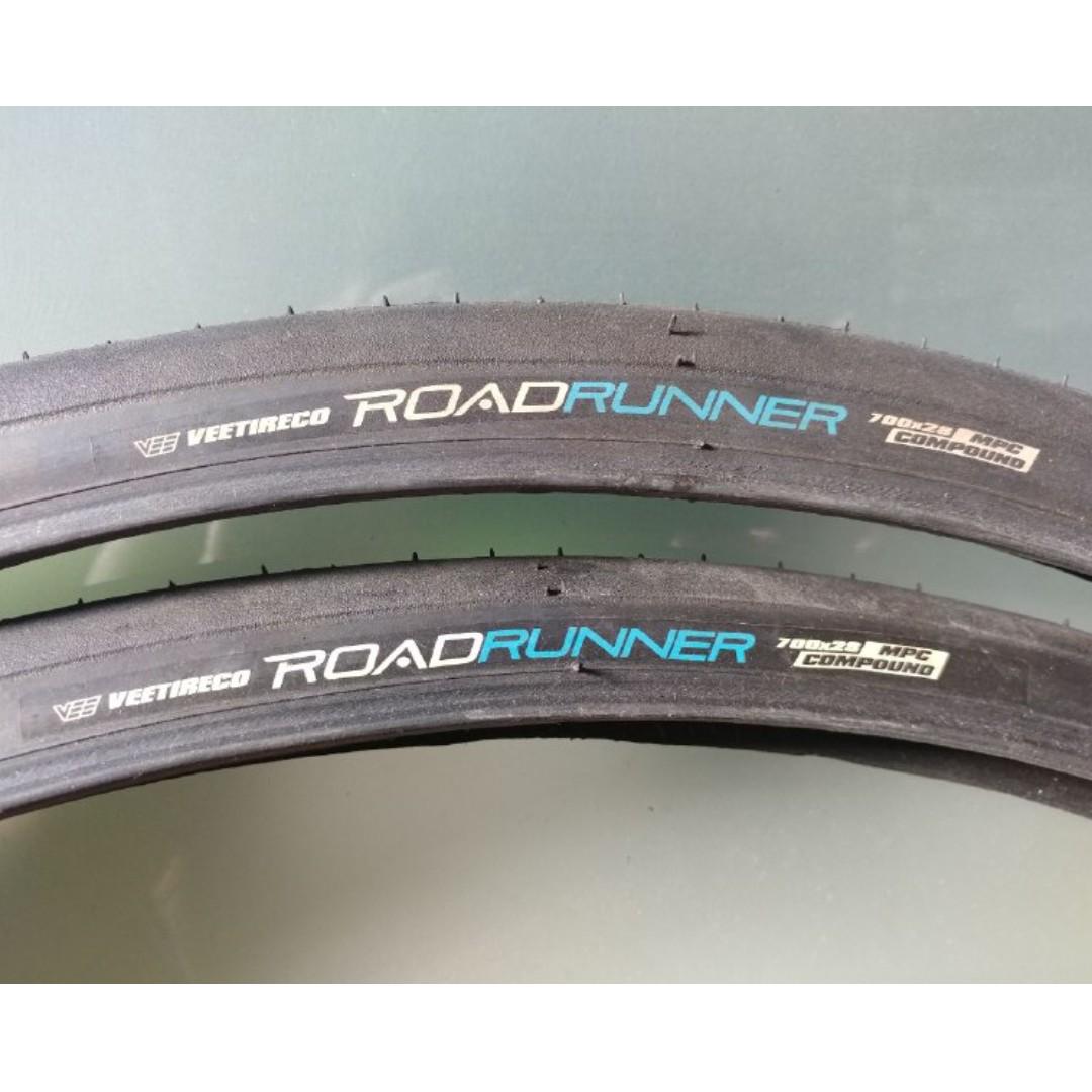 vee road runner 700c x 28c