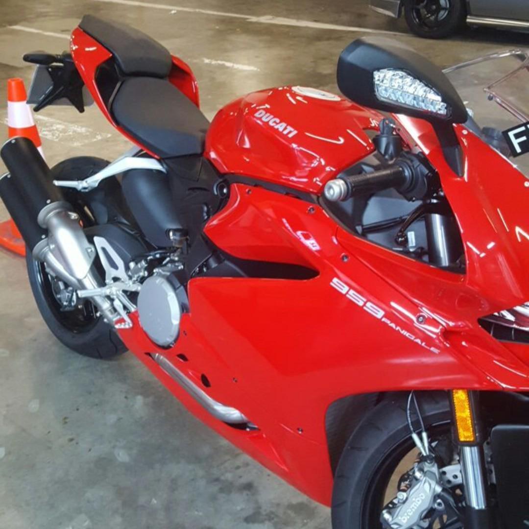 2017 ducati on sale 959 panigale price