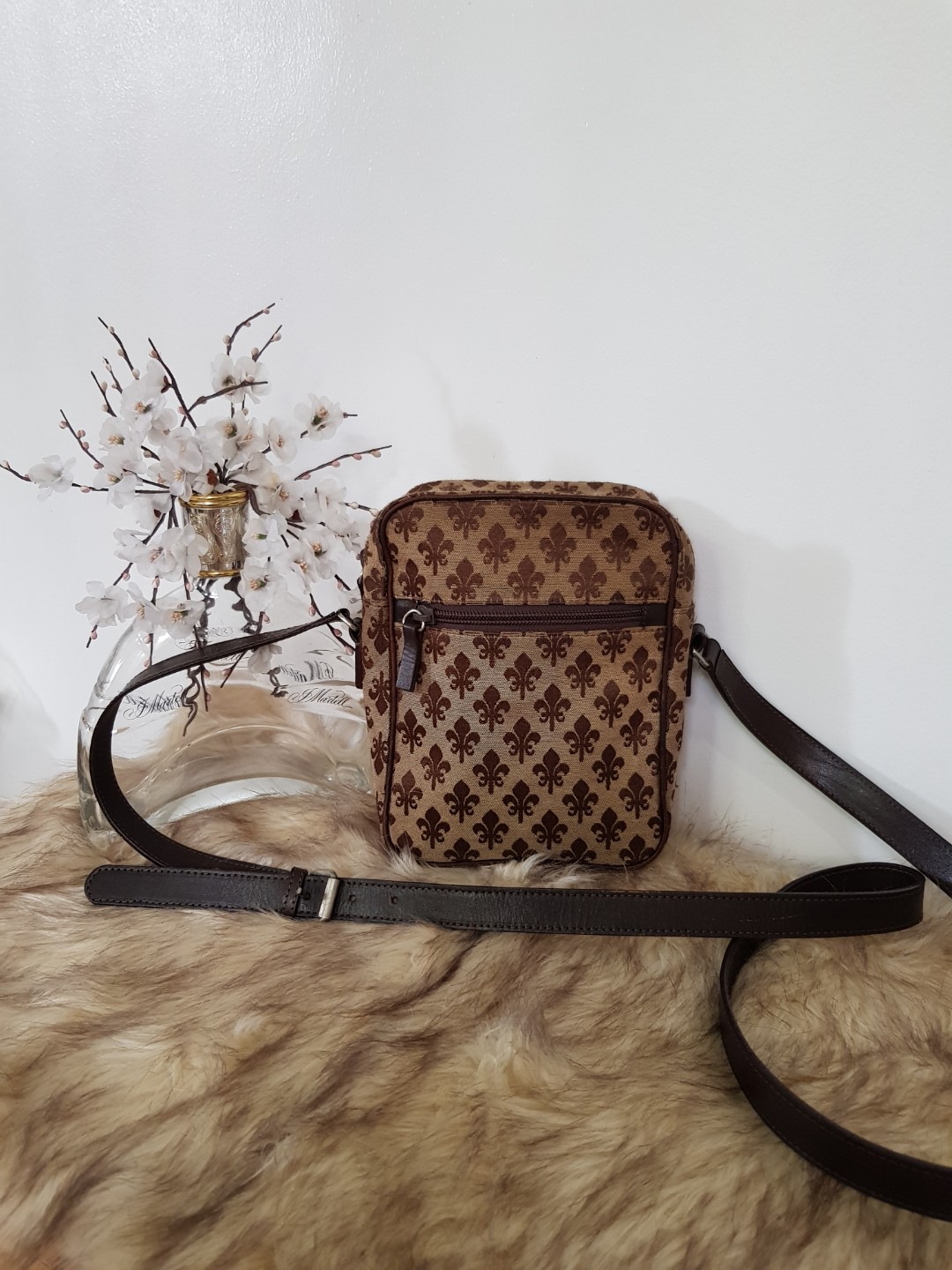 Patrick Cox Signature Design Genuine Leather HandBag Purse Shoulder Bag |  eBay