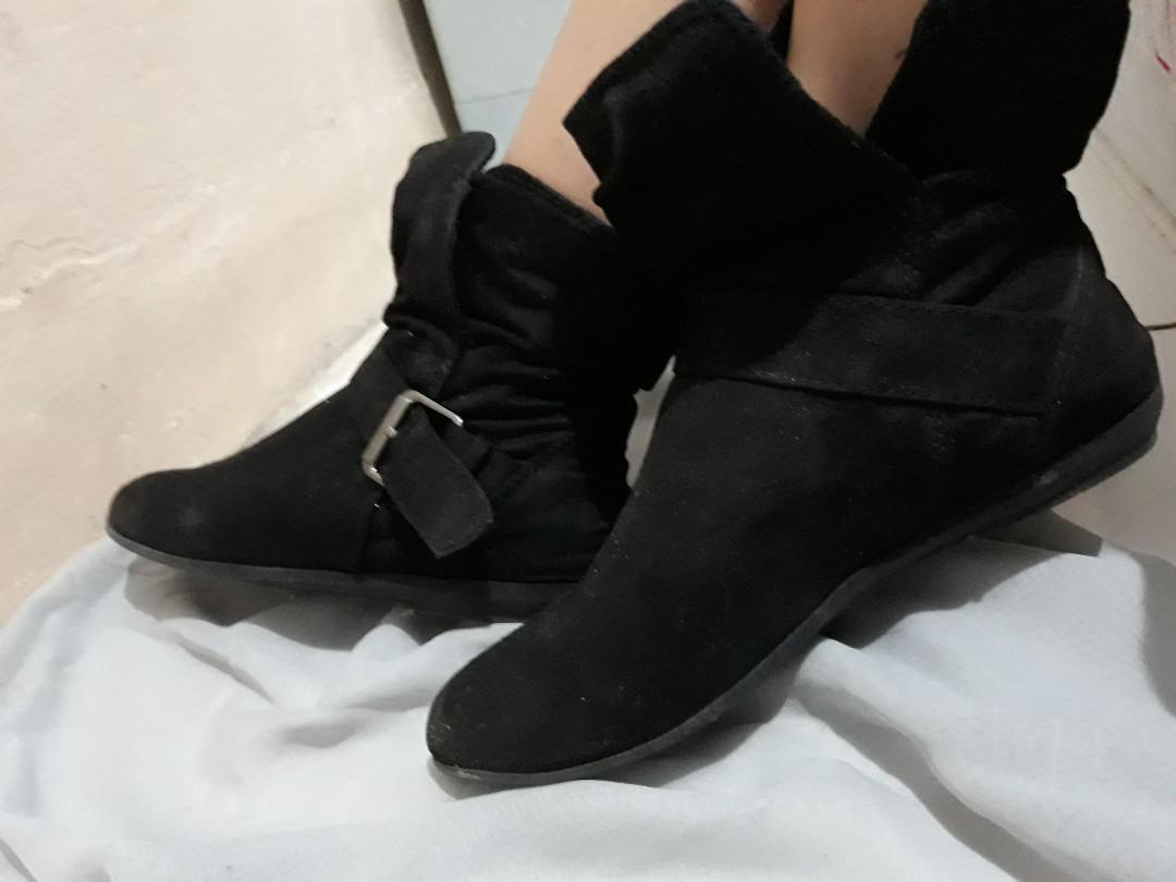 Black top payless boots