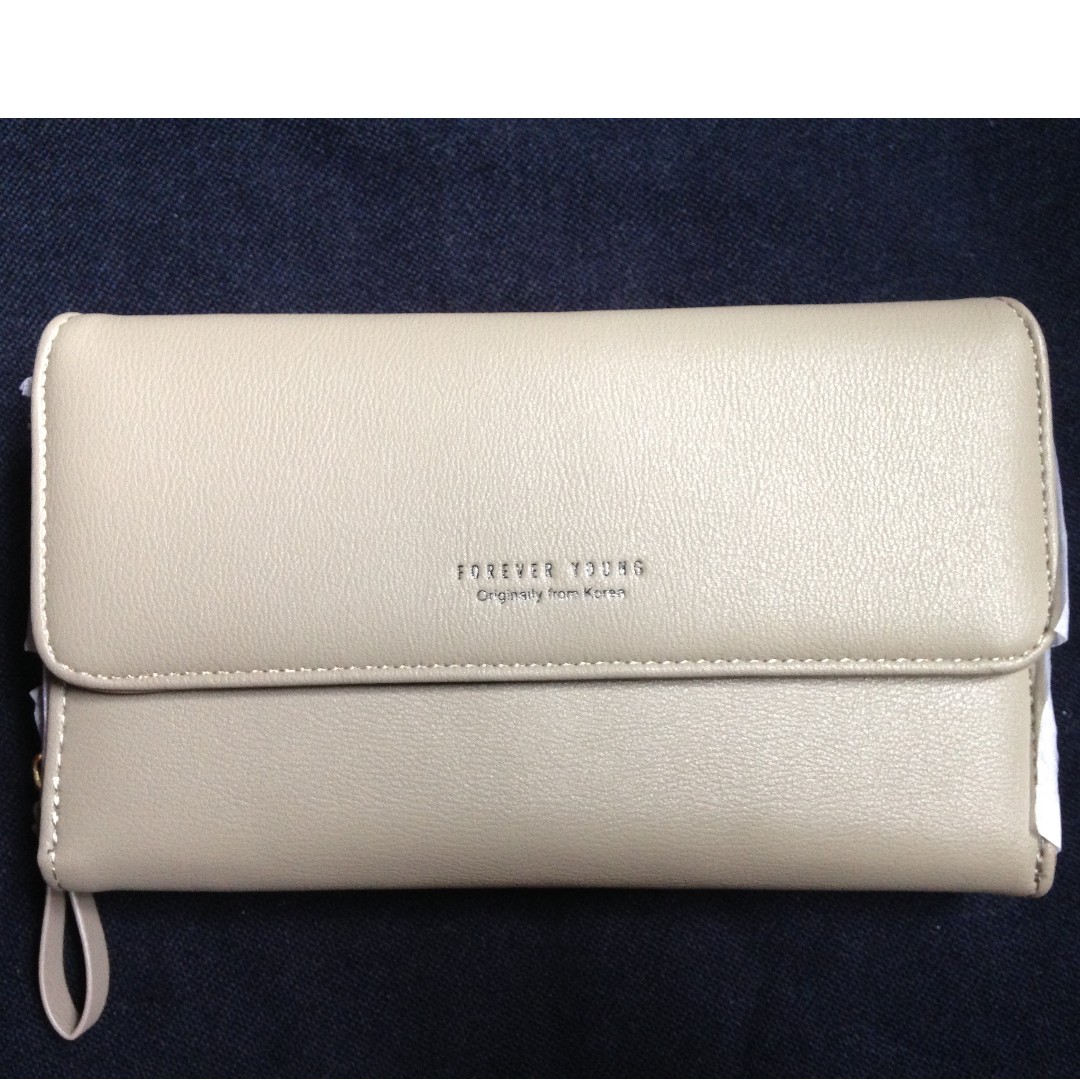 forever young brand bags