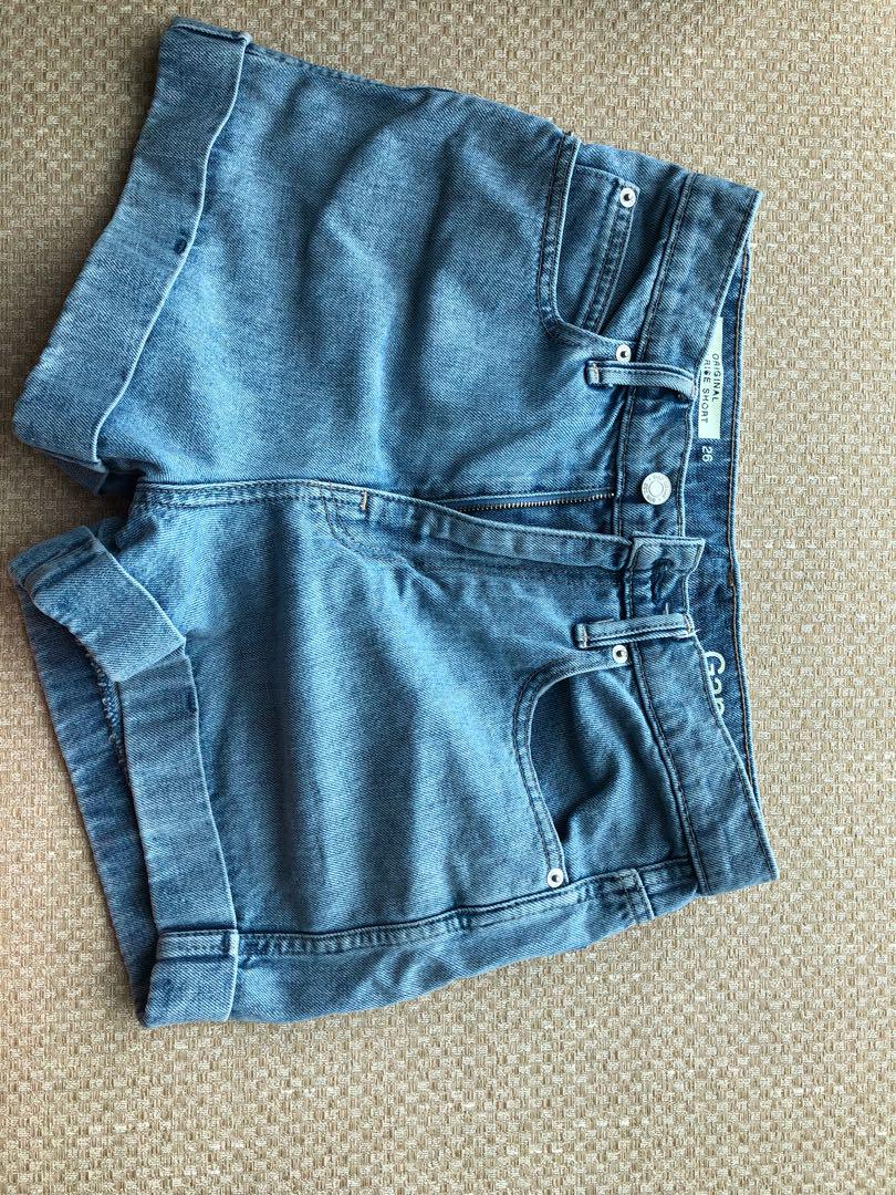gap high rise shorts