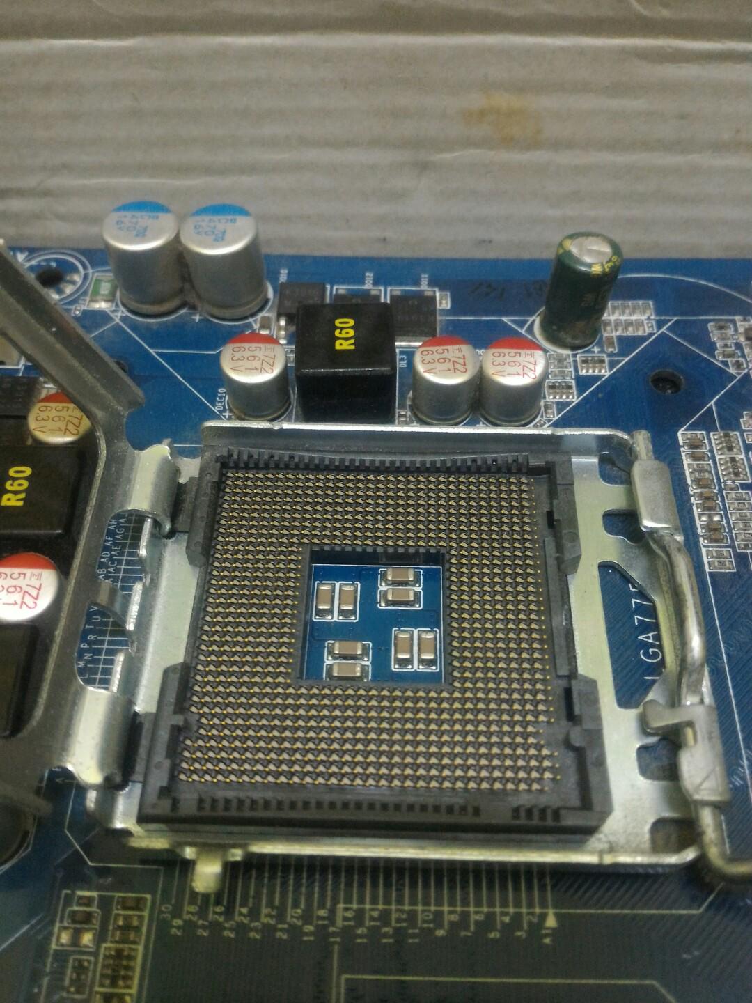 GIGABYTE GA945GCMS2L Motherboard LGA775, Electronics, Computer Parts