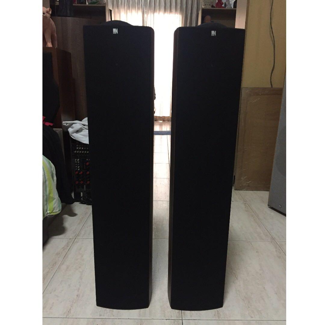 KEF iQ5 Floorstanding Speakers (130 Watts RMS, 8 Ohms) Walnut Color
