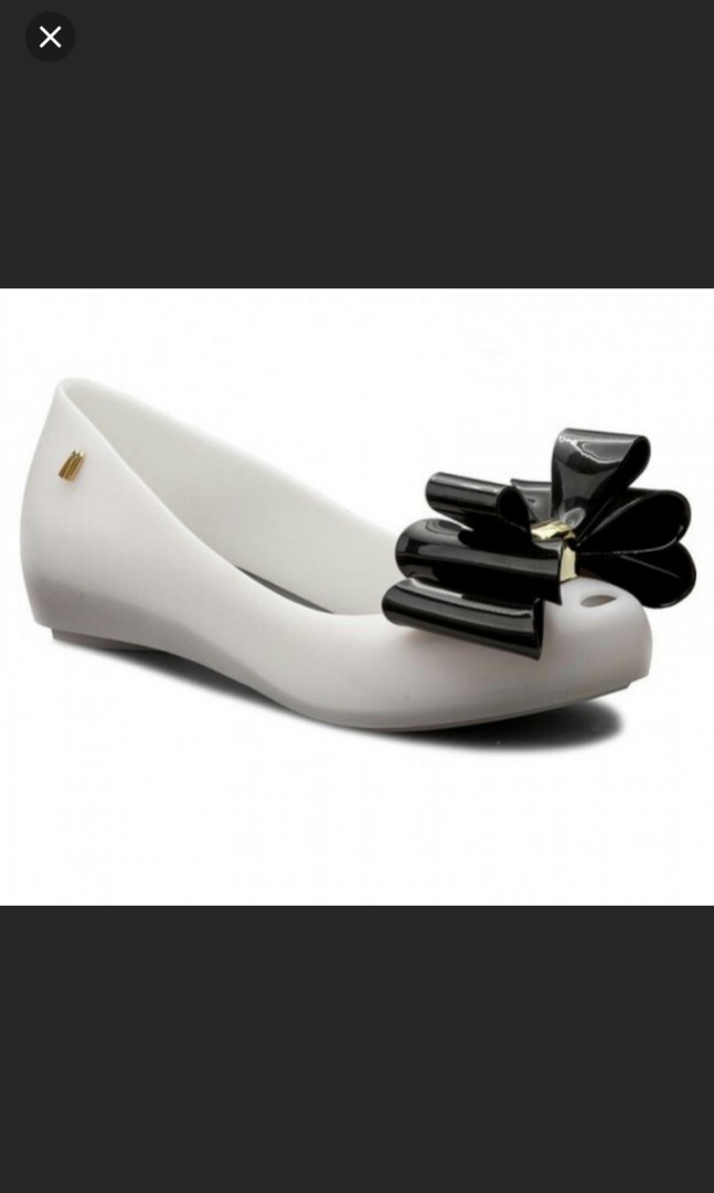 Mini Melissa Girls Ultragirl Sweet XII Shoes in Black