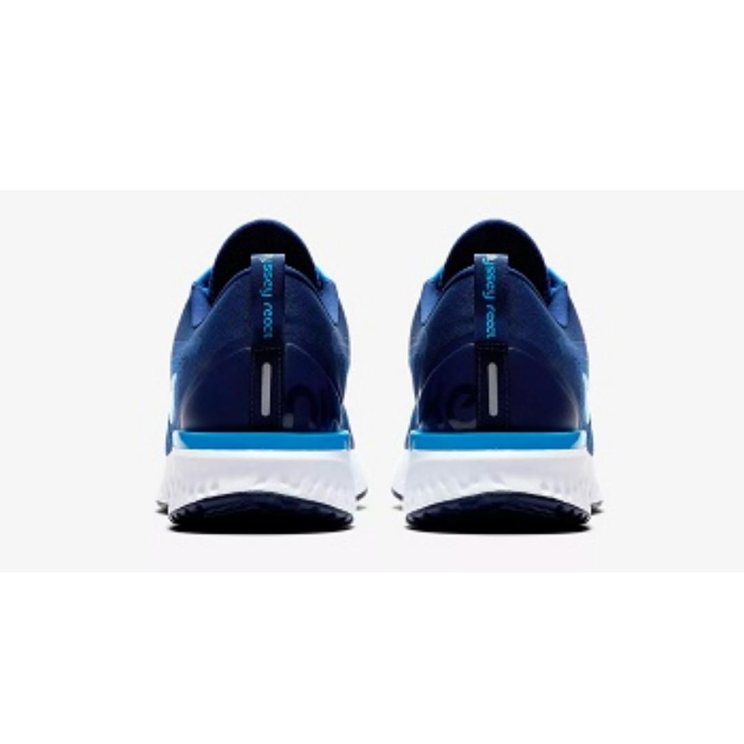nike odyssey react gym blue